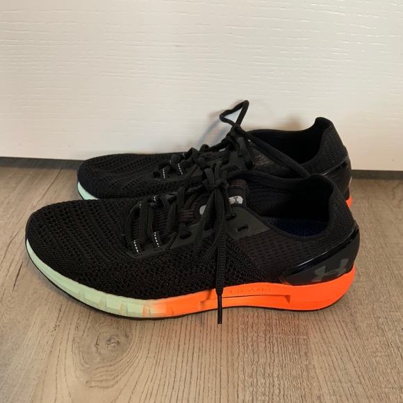 Under Armour Running Shoes - Picture 2 of 7